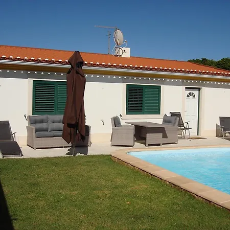 Guest House Dos Olivais Azeitao Exterior photo