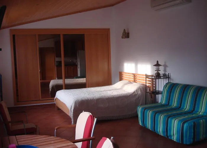 Guest House Dos Olivais